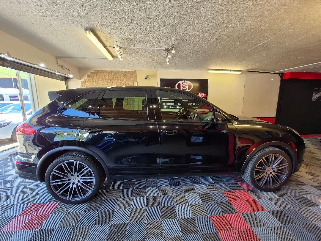 PORSCHE CAYENNE III - 380 CV TOIT OUVRANT GPS PACK CHRONO