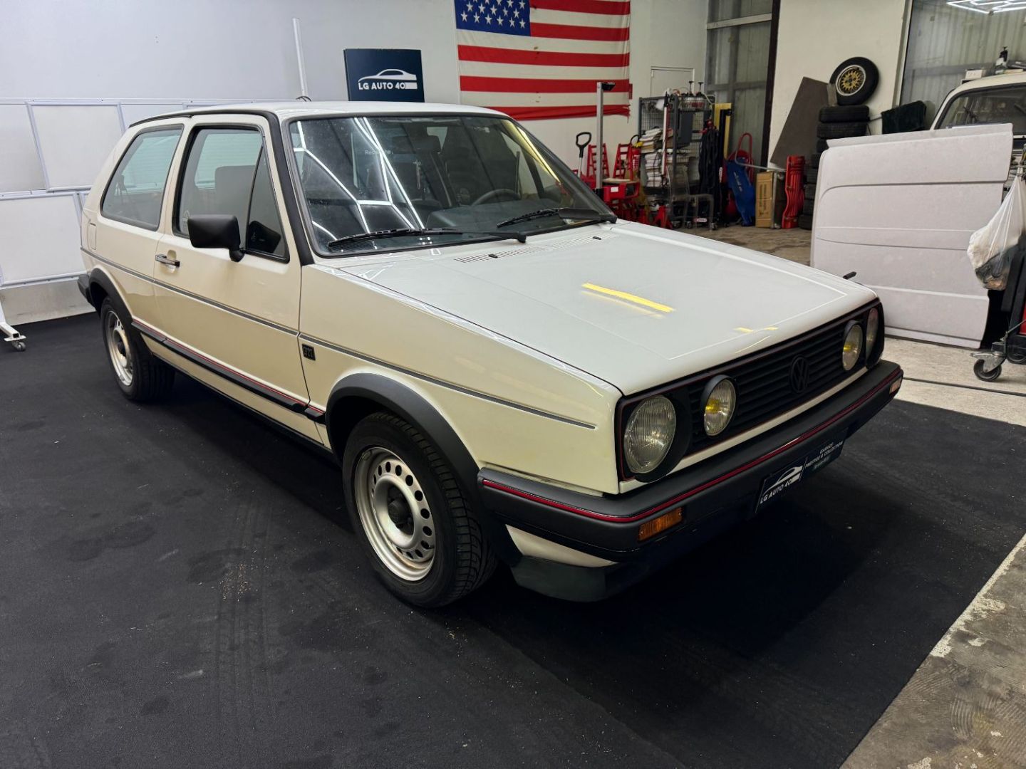 VOLKSWAGEN GOLF II - GTI 1800