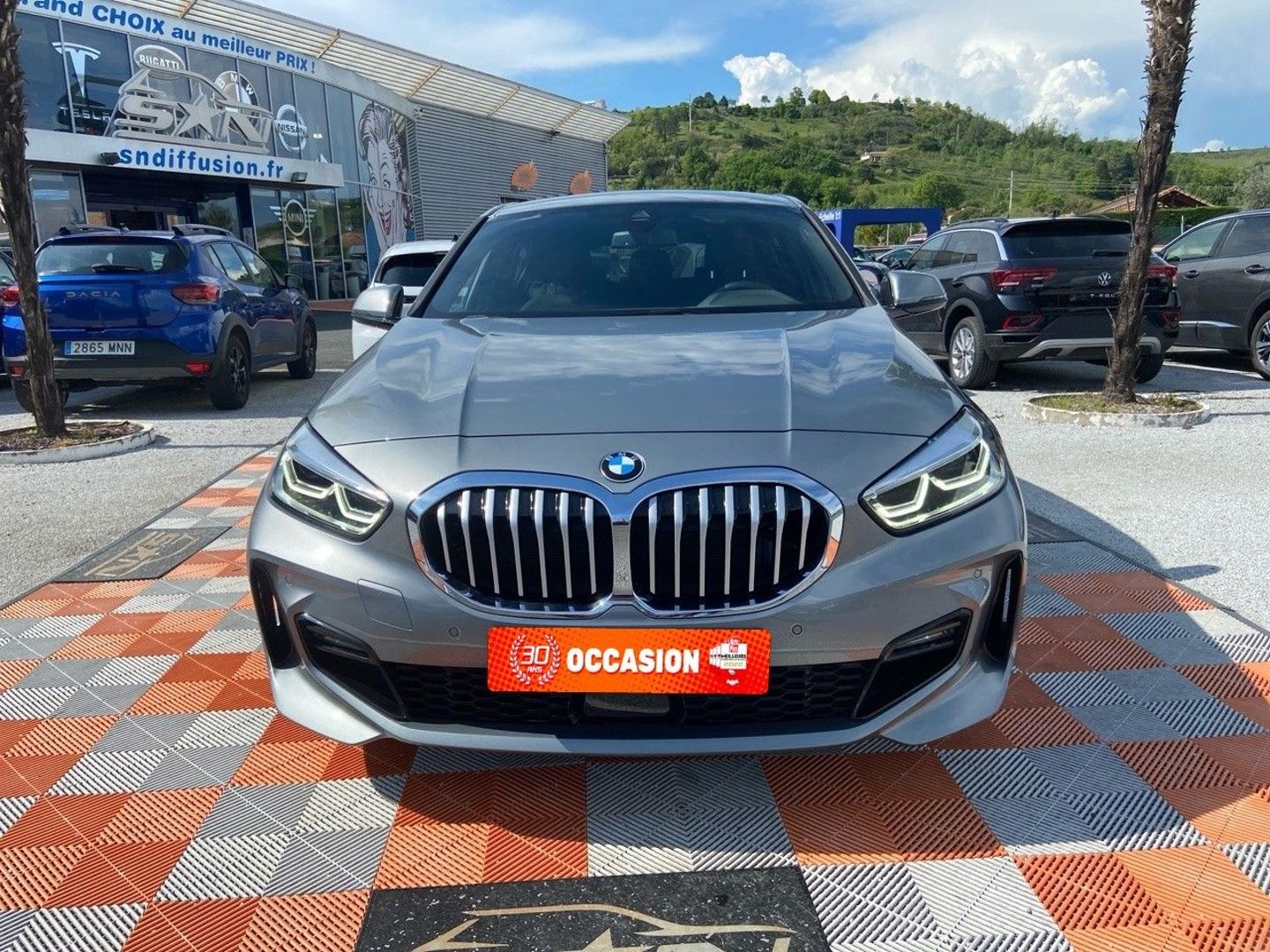BMW SERIE 1 - 118iA 136 DKG7 M SPORT GPS Pro Caméra JA 18" Keyless