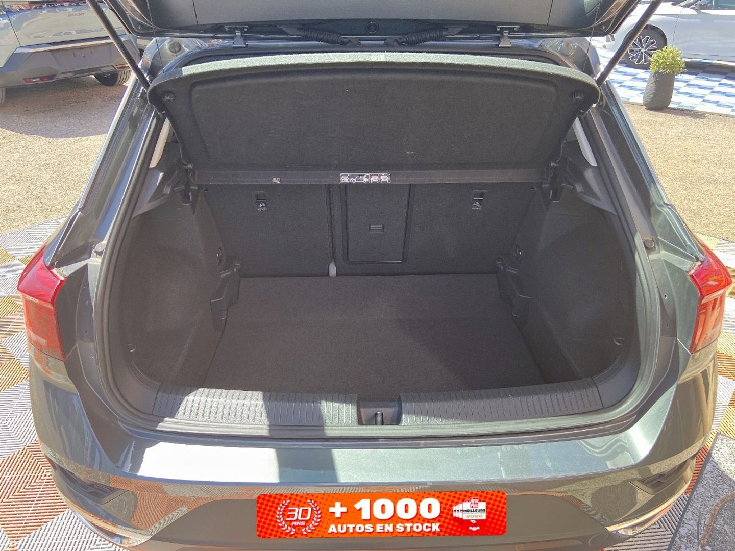 VOLKSWAGEN T-ROC - 2.0 TDI 115 BV6 ACTIVE