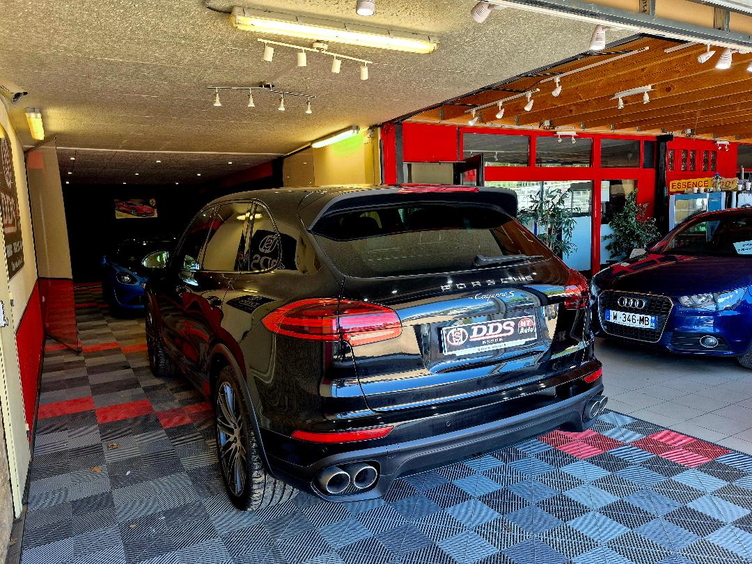 PORSCHE CAYENNE III - 380 CV TOIT OUVRANT GPS PACK CHRONO
