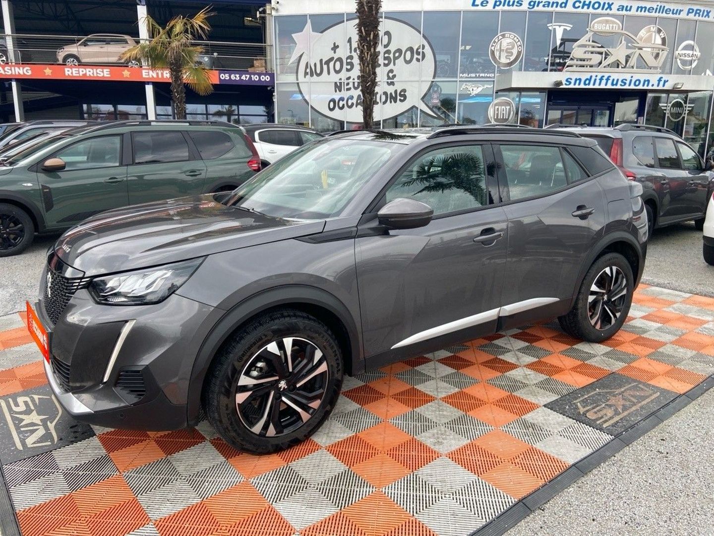 PEUGEOT 2008 - 1.5 BLUEHDI 130 EAT8 ALLURE