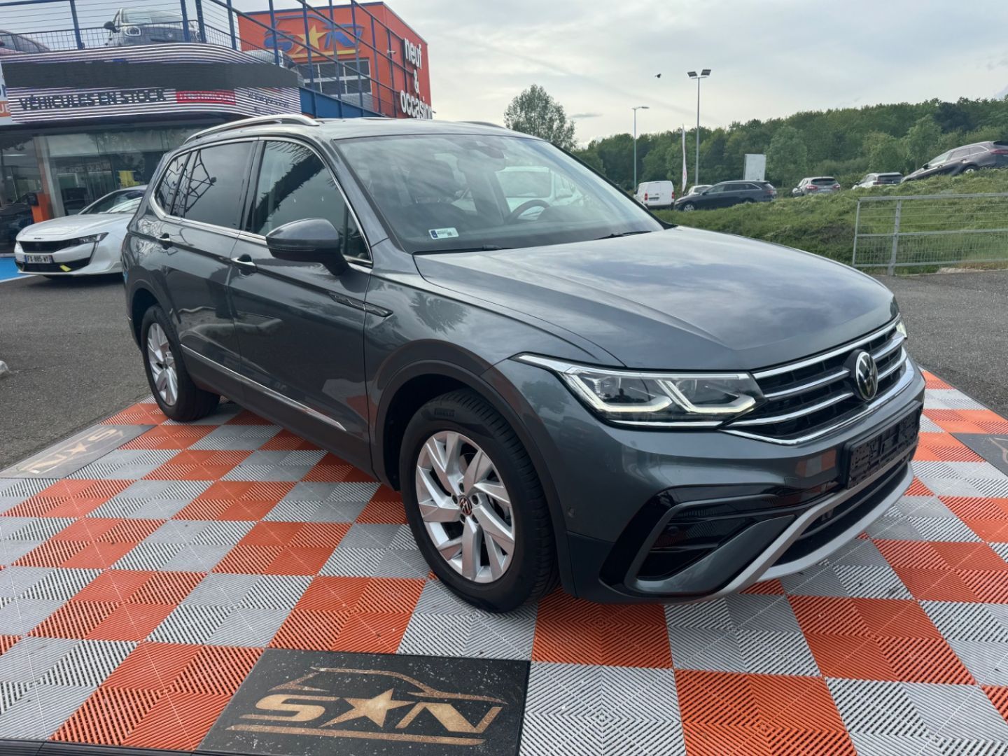 VOLKSWAGEN TIGUAN ALLSPACE 2.0 TDI 150 DSG ELEGANCE 7PL GPS Caméra Pack Hiver