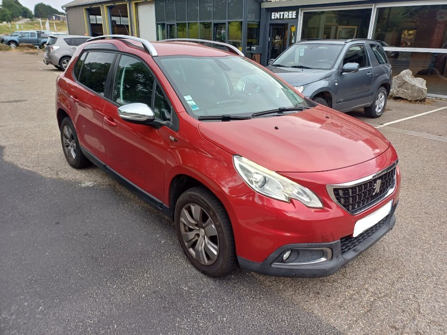 PEUGEOT 2008 1.2 PURETECH 110CH CROSSWAY + GRIPP CONTROL