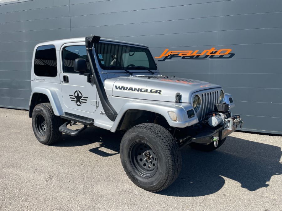 JEEP WRANGLER 4.0 L 4.0 BVA HARD TOP