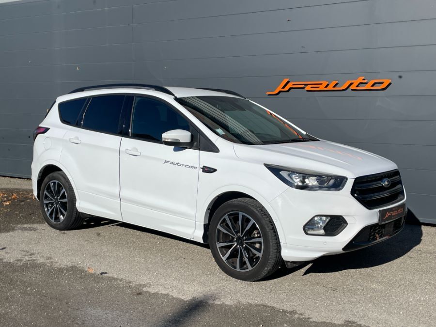 FORD KUGA 1.5 TDCi 120 ch BVM ST-LINE