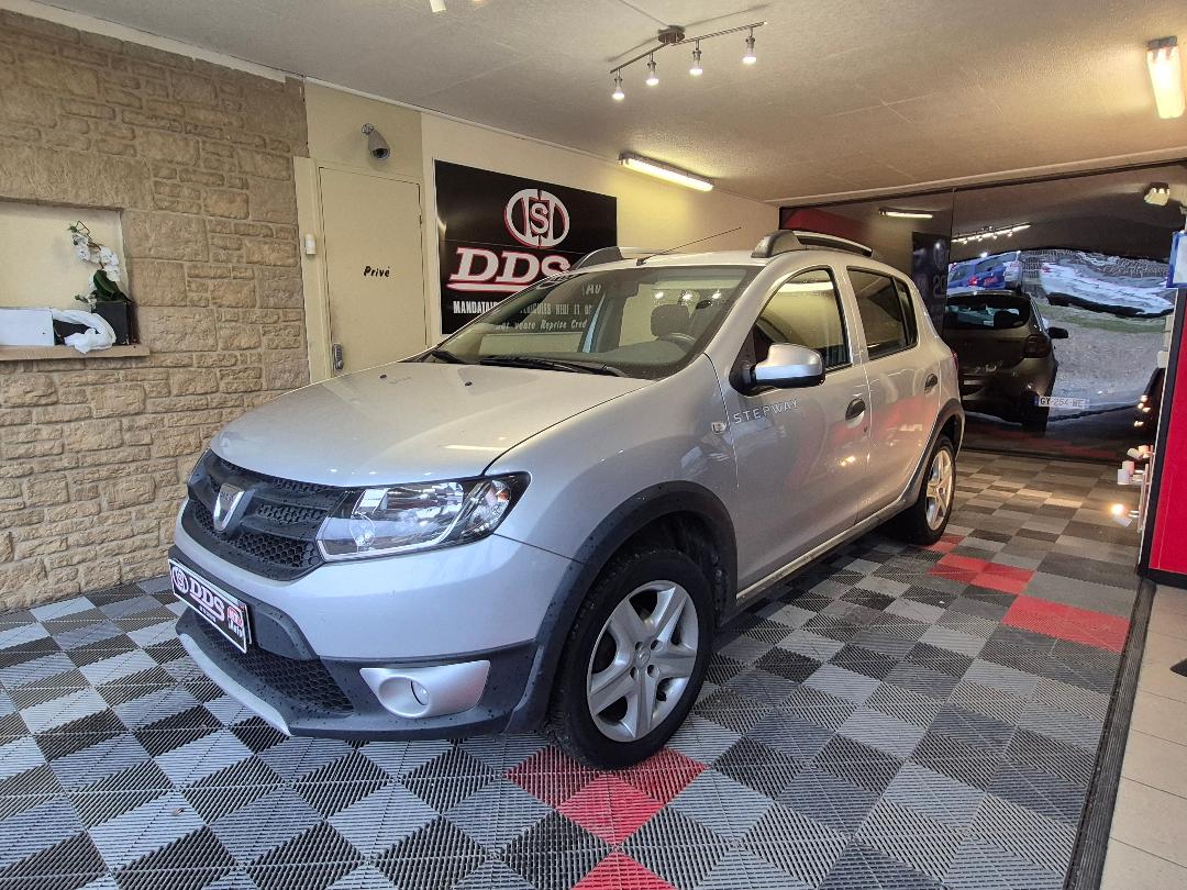 DACIA SANDERO STEEPWAY 90 CV CT OK FREIN NEUF