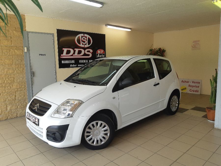 CITROEN C2 PHASE 2 1.1 L CLIM 4CV CT OK TRES BELLE ! PEU DE KM !