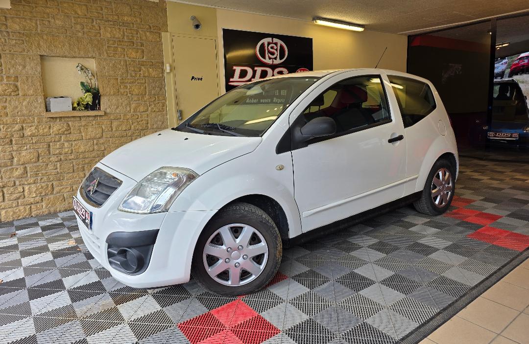 CITROEN C2 PH 2 - 1.1 L CLIM 4CV CT OK TRES BELLE ! PEU DE KM !