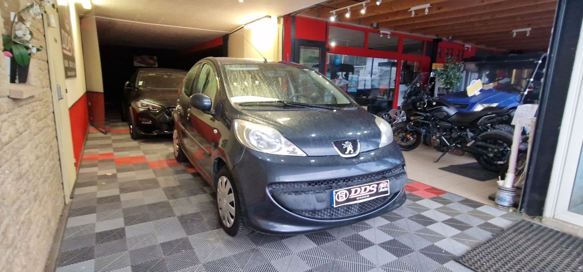 PEUGEOT 107 - BOITE AUTO
