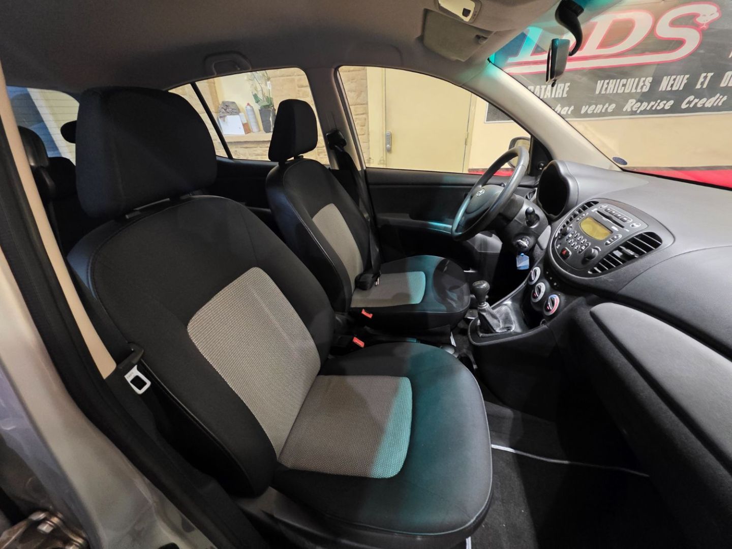 HYUNDAI i 10 - TBE CT OK REVISE GARANTI !!! 1.1 CLIM