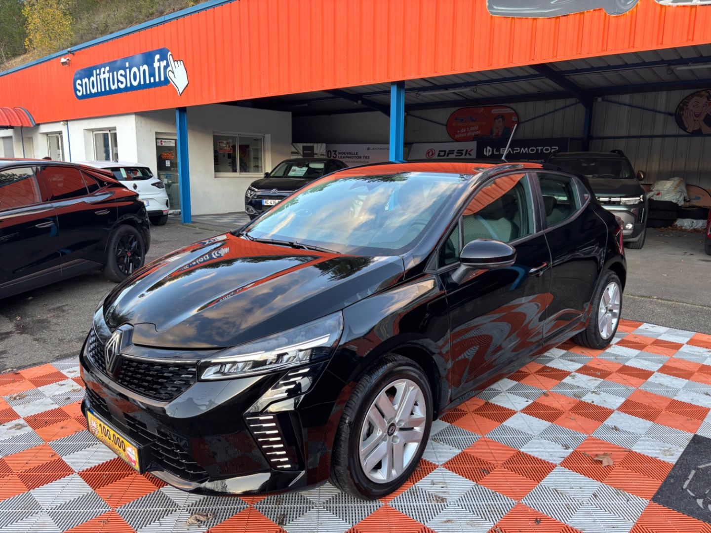 RENAULT CLIO V DCi 100 BV6 EVOLUTION Ecran Radar