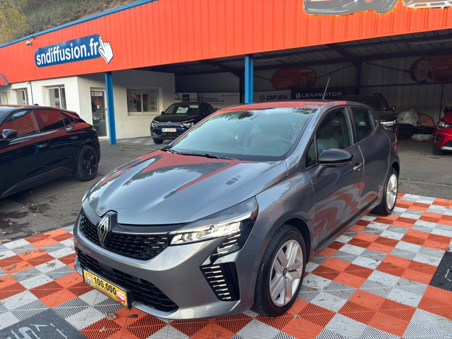 RENAULT CLIO V DCi 100 BV6 EVOLUTION Ecran Radar