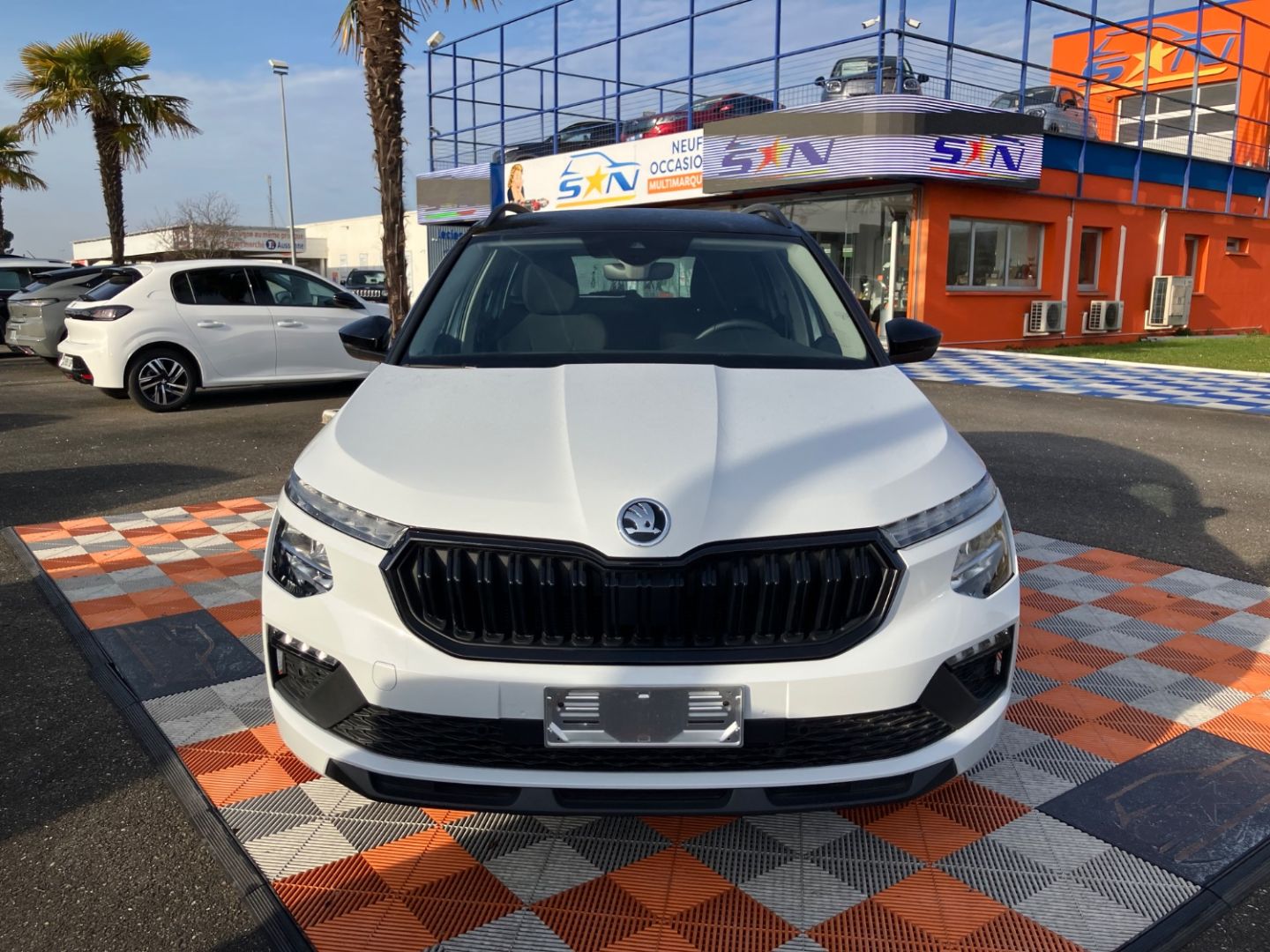 SKODA KAMIQ 1.5 TSI 150 BV6 STYLE Caméra JA 17" Black Pack
