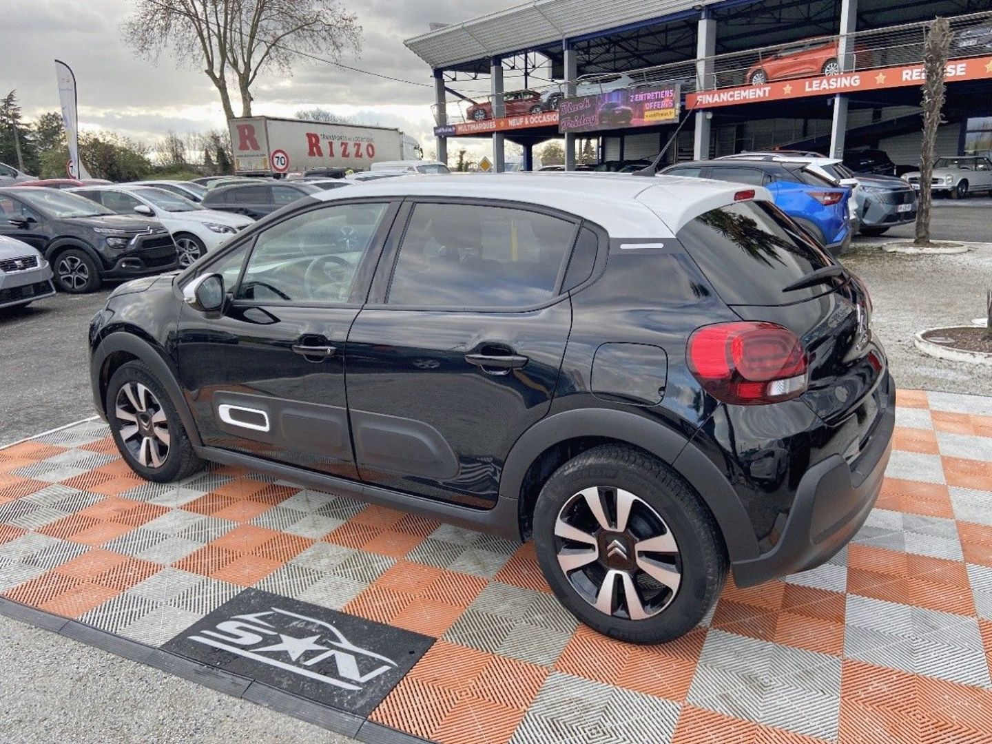 CITROEN C3 - PureTech 83 MAX Toit Blanc JA 16"