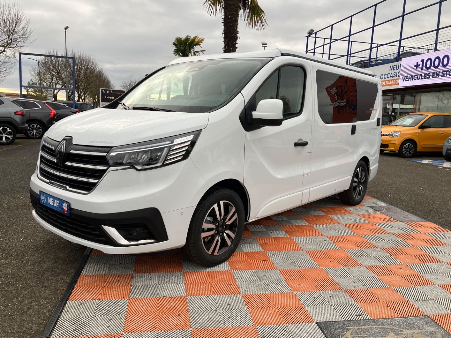 RENAULT ANTILOPE VAN 2.0 dCi 150 BVA EAG9 FLEX 5 MILLENIUM + JA 16"
