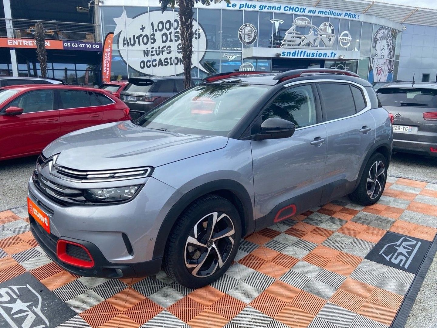 CITROEN C5 AIRCROSS PureTech 130 EAT8 SHINE Park Assit Pack Red