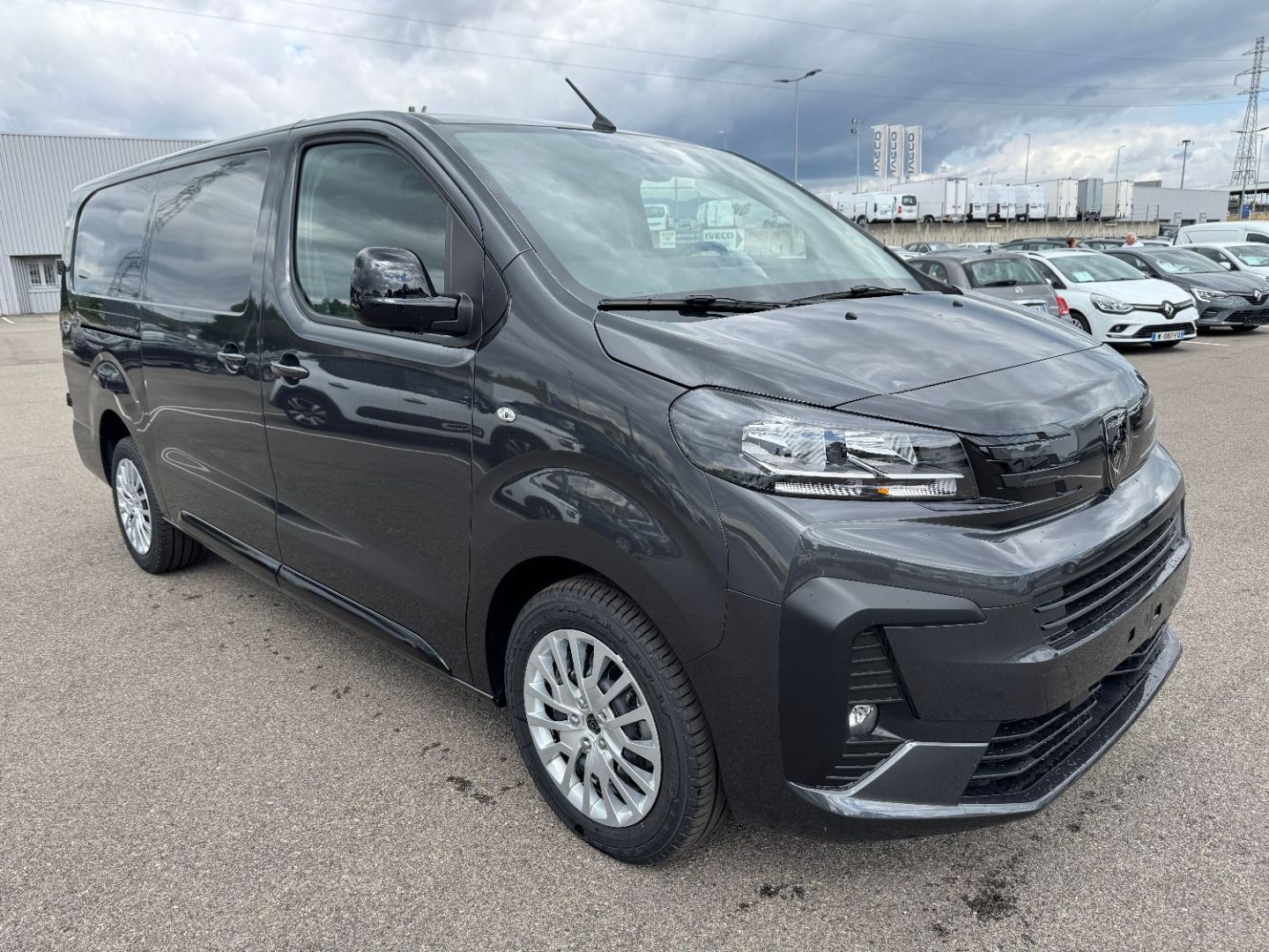 PEUGEOT EXPERT FOURGON XL 2.0 BLUEHDI 180 EAT8