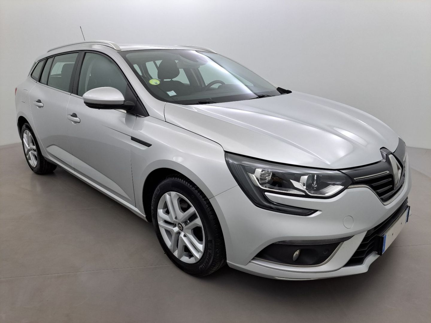 RENAULT MEGANE IV ESTATE ESTATE 1.5 Blue dCi 115 BUSINESS EDC