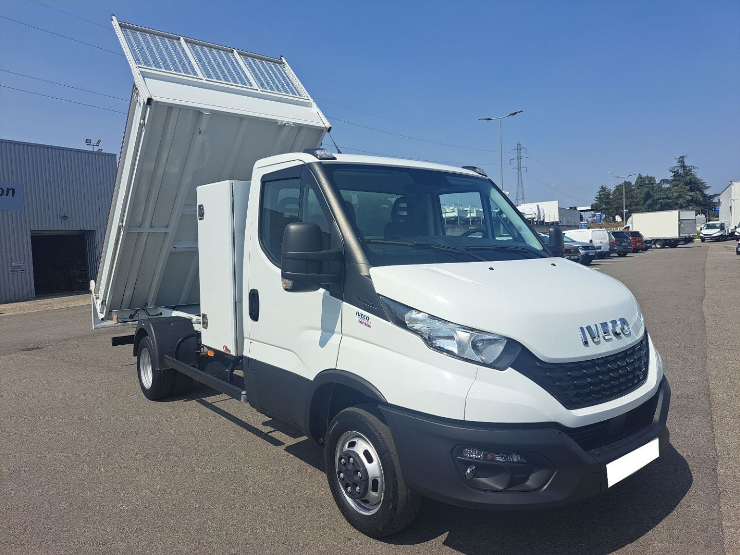 IVECO DAILY - DAILY 35C14 BENNE 34900E HT