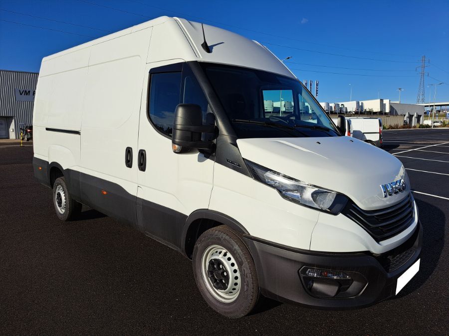 IVECO DAILY FOURGON - 35S16 L3 39000E HT