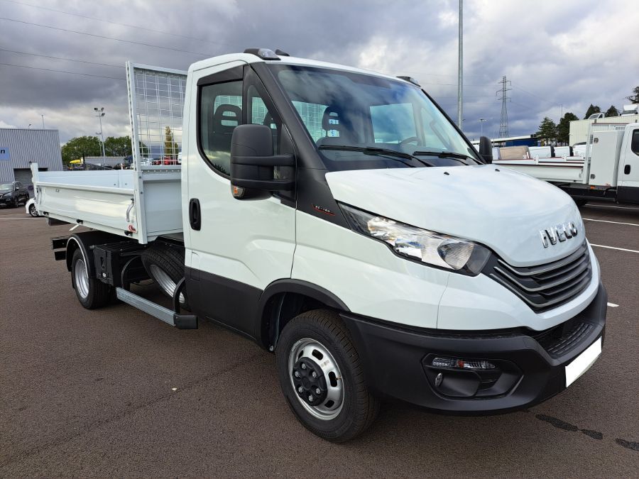 IVECO DAILY - 35C18 POLYBENNE