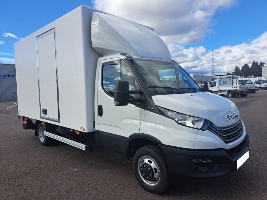 IVECO DAILY - 35C16 CAISSE LEGERE HAYON